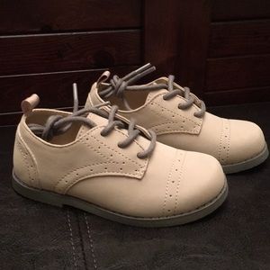 NWT Gymboree Toddler Boy Shoes Size 7